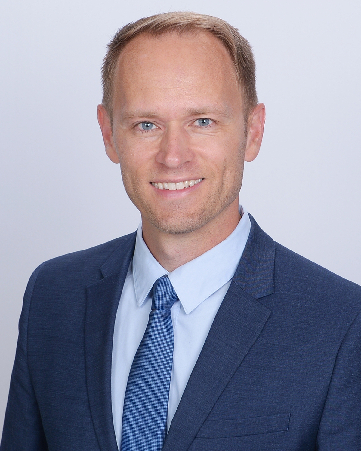 Advisor Image