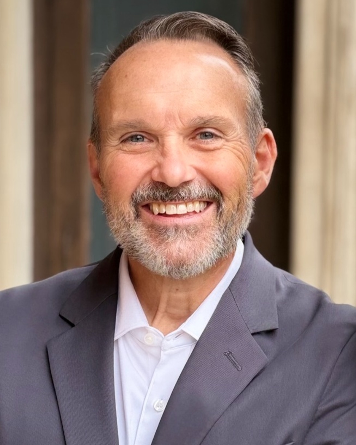 Advisor Image