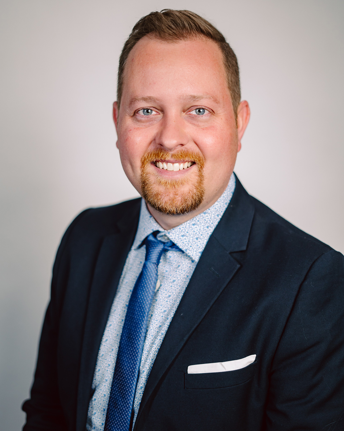 Advisor Image